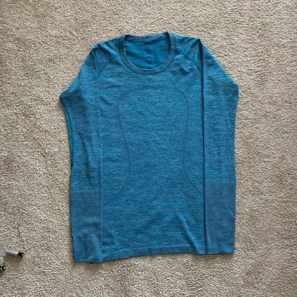 Women’s Lululemon Swiftly Tech Long Sleeve Crew